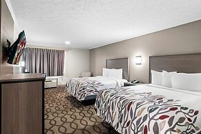 Red Roof Inn & Suites Lexington - Hamburg
