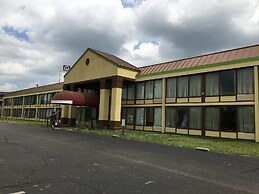 Days Inn by Wyndham Sharonville