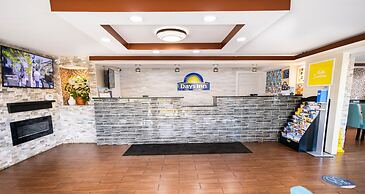 Days Inn by Wyndham Sharonville