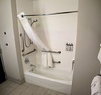 Holiday Inn Express And Suites Eau Claire West I-94 by IHG