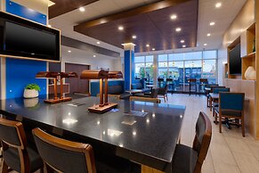 Holiday Inn Express And Suites Eau Claire West I-94 by IHG