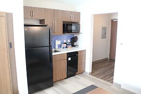 Holiday Inn Express And Suites Eau Claire West I-94 by IHG