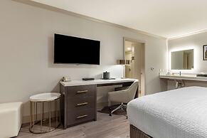 Best Western Plus Executive Suites