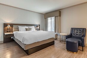 Best Western Plus Executive Suites