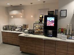 Best Western Plus Executive Suites