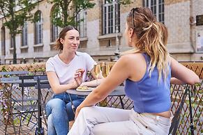 Hôtel de Neuve Le Marais by Happyculture