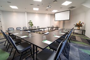 Holiday Inn Auckland Airport by IHG