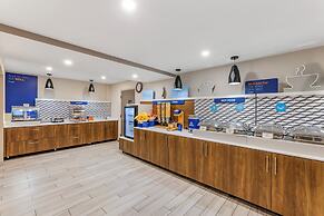 Holiday Inn Express Chicago-Downers Grove by IHG