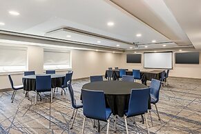 Holiday Inn Express Chicago-Downers Grove by IHG