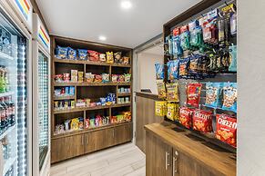 Holiday Inn Express Chicago-Downers Grove by IHG