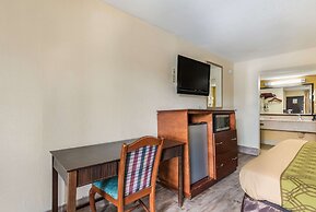 Econo Lodge Salisbury