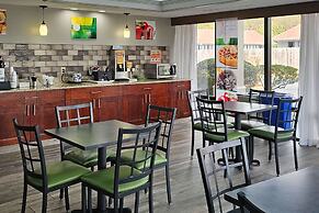 Quality Inn near Six Flags