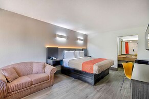 Motel 6 Lafayette, LA