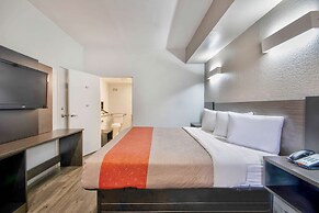 Motel 6 Lafayette, LA