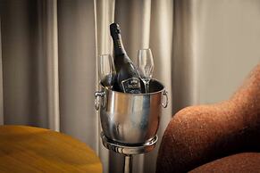 Crowne Plaza Stratford Upon Avon by IHG