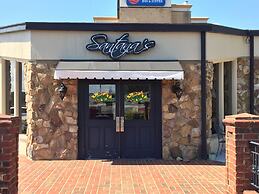 Comfort Inn & Suites near Danville Mall