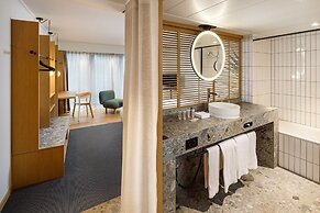 Alpha Palmiers by Fassbind