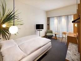 Alpha Palmiers by Fassbind