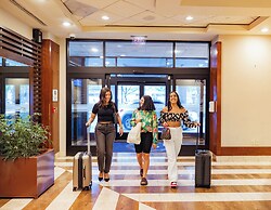Sheraton Lincoln Harbor Hotel