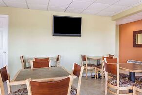 Days Inn by Wyndham Orange