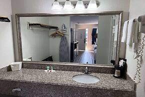 Days Inn by Wyndham Orange