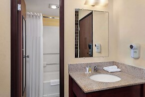 Days Inn by Wyndham Rockford I-90 Casino District