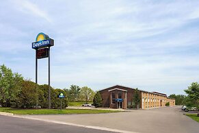 Days Inn by Wyndham Rockford