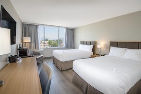 Coast Chilliwack Hotel by APA