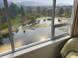 Coast Chilliwack Hotel by APA