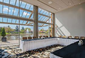 Coast Chilliwack Hotel by APA
