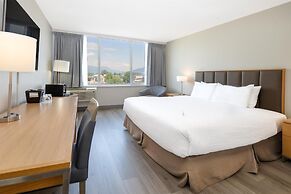 Coast Chilliwack Hotel by APA