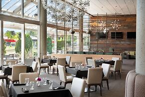 Coast Chilliwack Hotel by APA