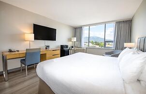 Coast Chilliwack Hotel by APA