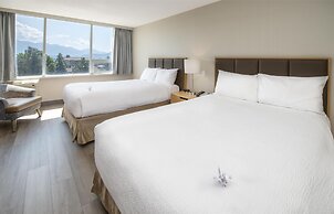 Coast Chilliwack Hotel by APA