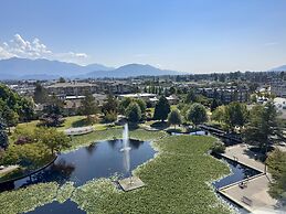 Coast Chilliwack Hotel by APA