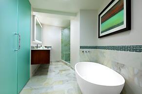 The Westin Bonaventure Hotel and Suites, Los Angeles