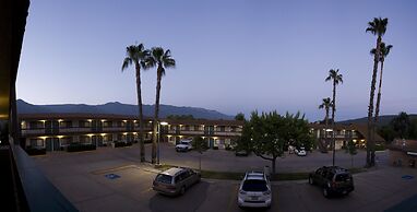 Casa Ojai Inn