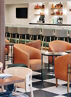 Crowne Plaza Louisville Airport Expo Ctr by IHG