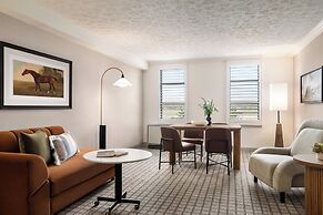 Crowne Plaza Louisville Airport Expo Ctr by IHG