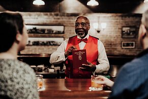 Crowne Plaza Louisville Airport Expo Ctr by IHG