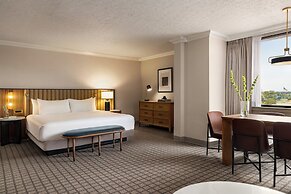 Crowne Plaza Louisville Airport Expo Ctr by IHG