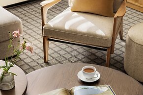 Crowne Plaza Louisville Airport Expo Ctr by IHG