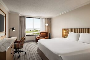 Crowne Plaza Louisville Airport Expo Ctr by IHG