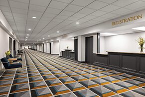 Crowne Plaza Louisville Airport Expo Ctr by IHG