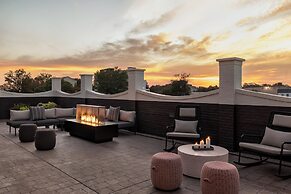 Crowne Plaza Louisville Airport Expo Ctr by IHG