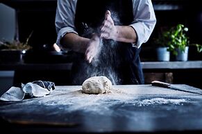 Crowne Plaza Louisville Airport Expo Ctr by IHG