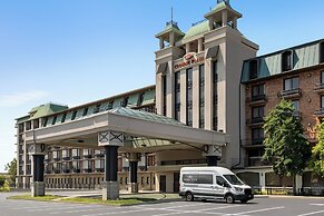 Crowne Plaza Louisville Airport Expo Ctr by IHG