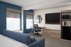 Holiday Inn Express Washington DC - BW Parkway by IHG