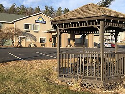 Days Inn by Wyndham Iron Mountain