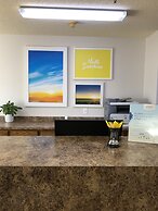 Days Inn by Wyndham Iron Mountain